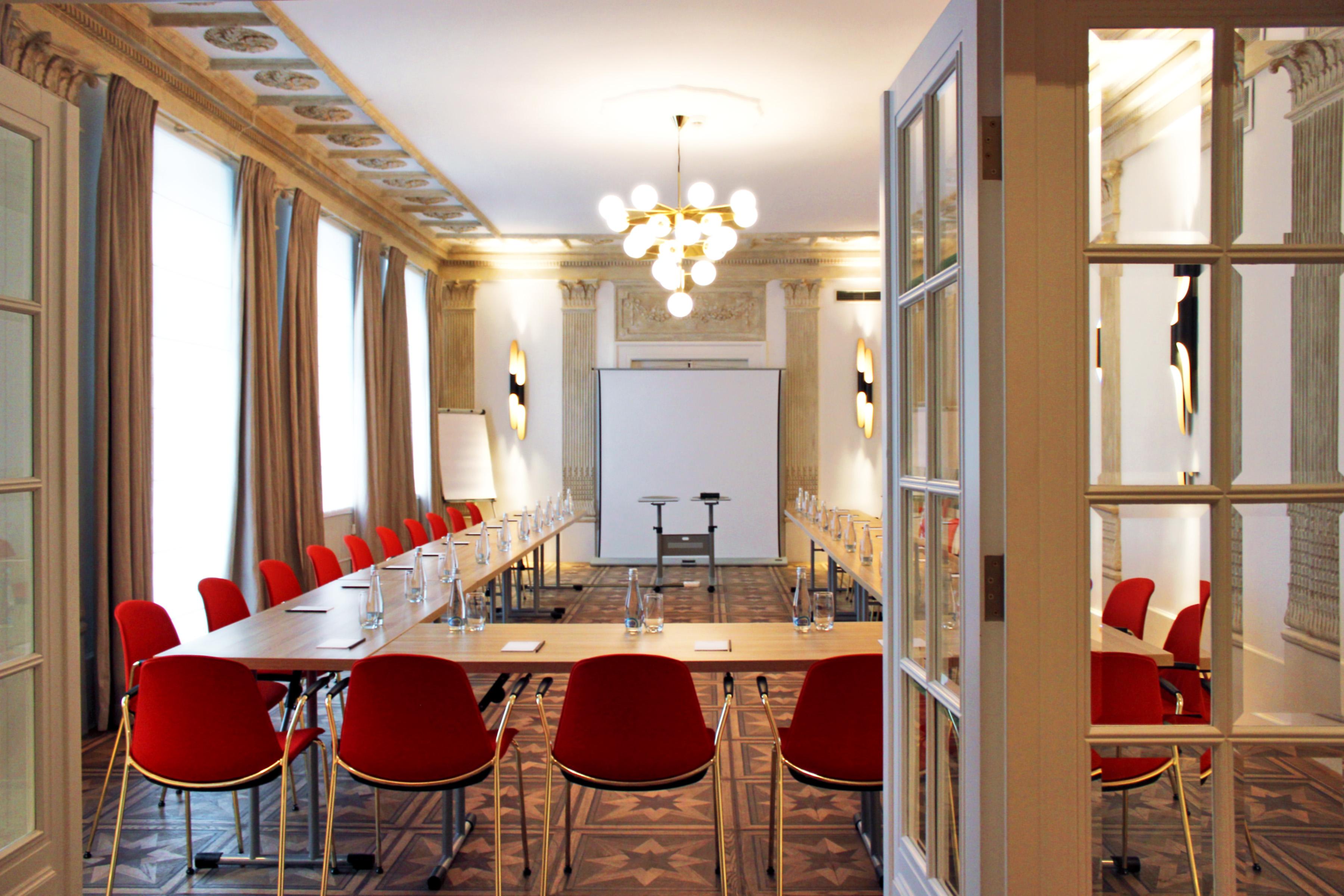 H15 Boutique Hotel, Warsaw, A Member Of Design Hotels Екстериор снимка The conference room