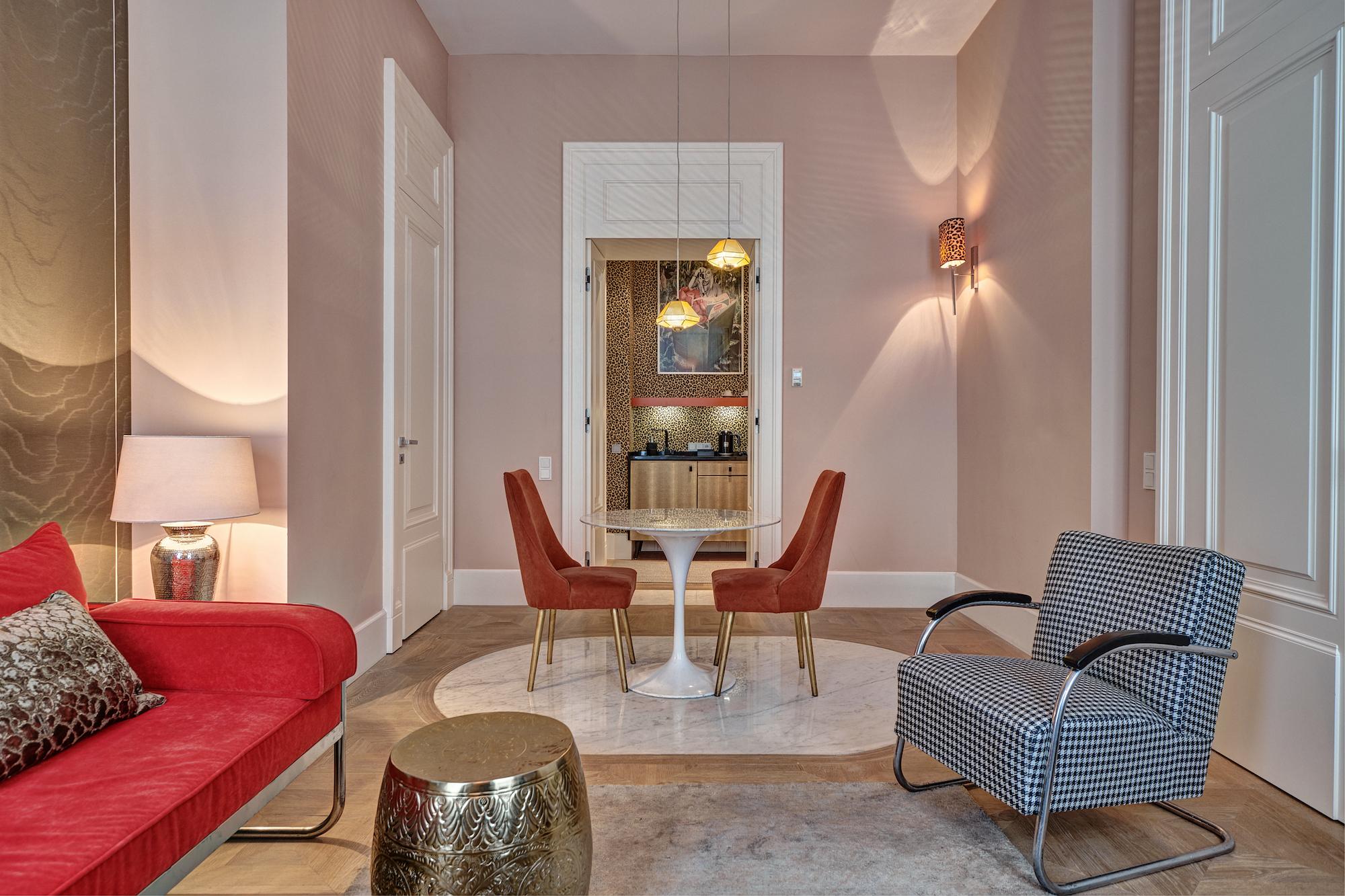 H15 Boutique Hotel, Warsaw, A Member Of Design Hotels Екстериор снимка Interior of the house
