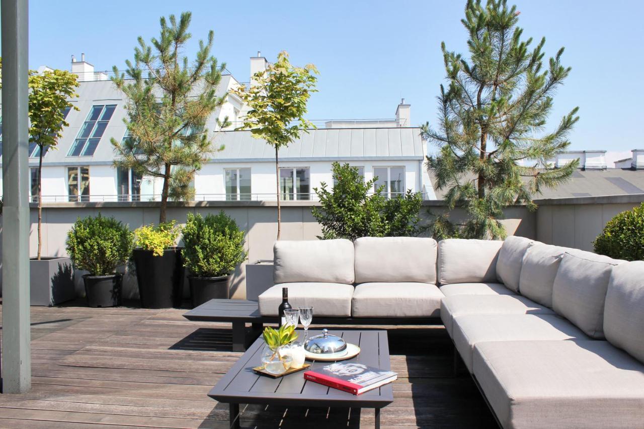 H15 Boutique Hotel, Warsaw, A Member Of Design Hotels Екстериор снимка Rooftop garden